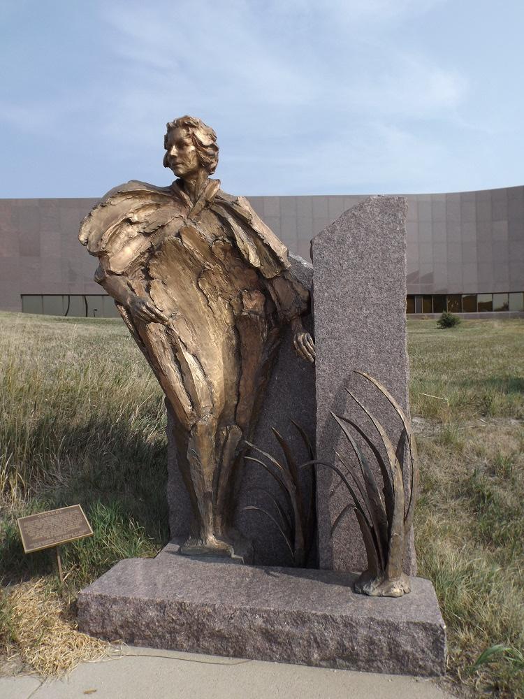 State Historical Society creates listing of statues in South Dakota ...