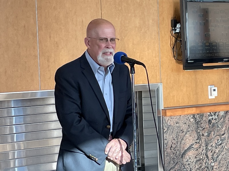 Hubbard honored to be honored in “The Eagle’s Gallery” at Pierre